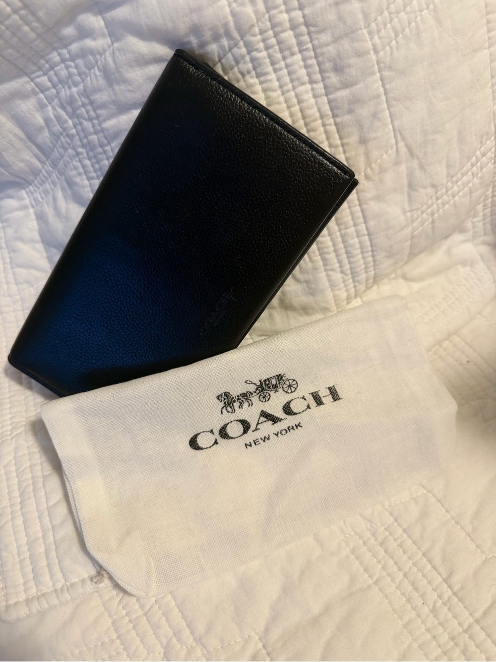 Coach Bifold Black Textured Leather Wallet 7x4 with Dusty - Picture 3 of 9